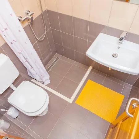 Apartmani Grbavac Baška Voda Exterior foto