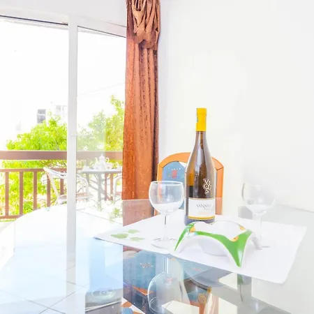 Apartmani Grbavac Baška Voda Exterior foto