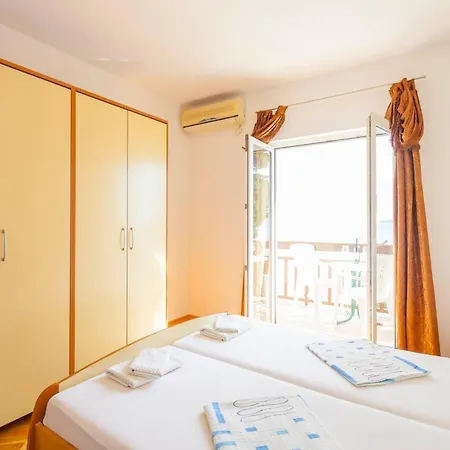 Apartmani Grbavac Baška Voda Exterior foto